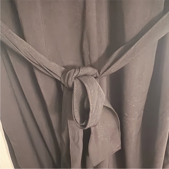 Abercrombie & Fitch Black V-Neck Jumpsuit | Size Small Tall - Picture 6 of 6